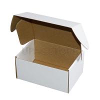 Коробка картонная белая 15*10*7 см